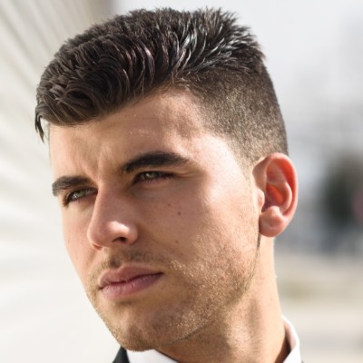 dienst 698a07d5dd4b08.75074694