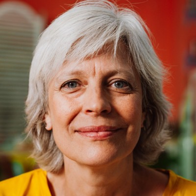 dienst 6989fe9b6b28e7.46453771